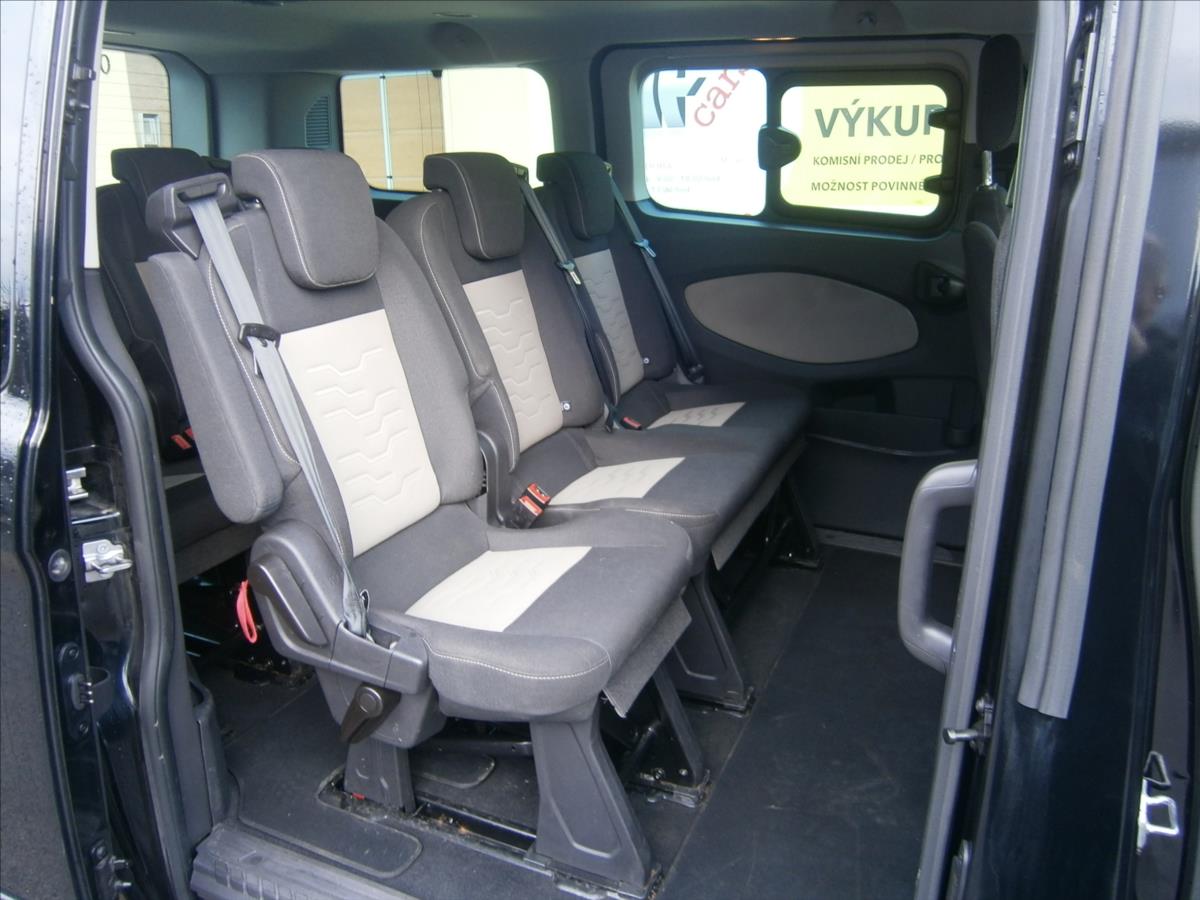 Ford Tourneo Custom