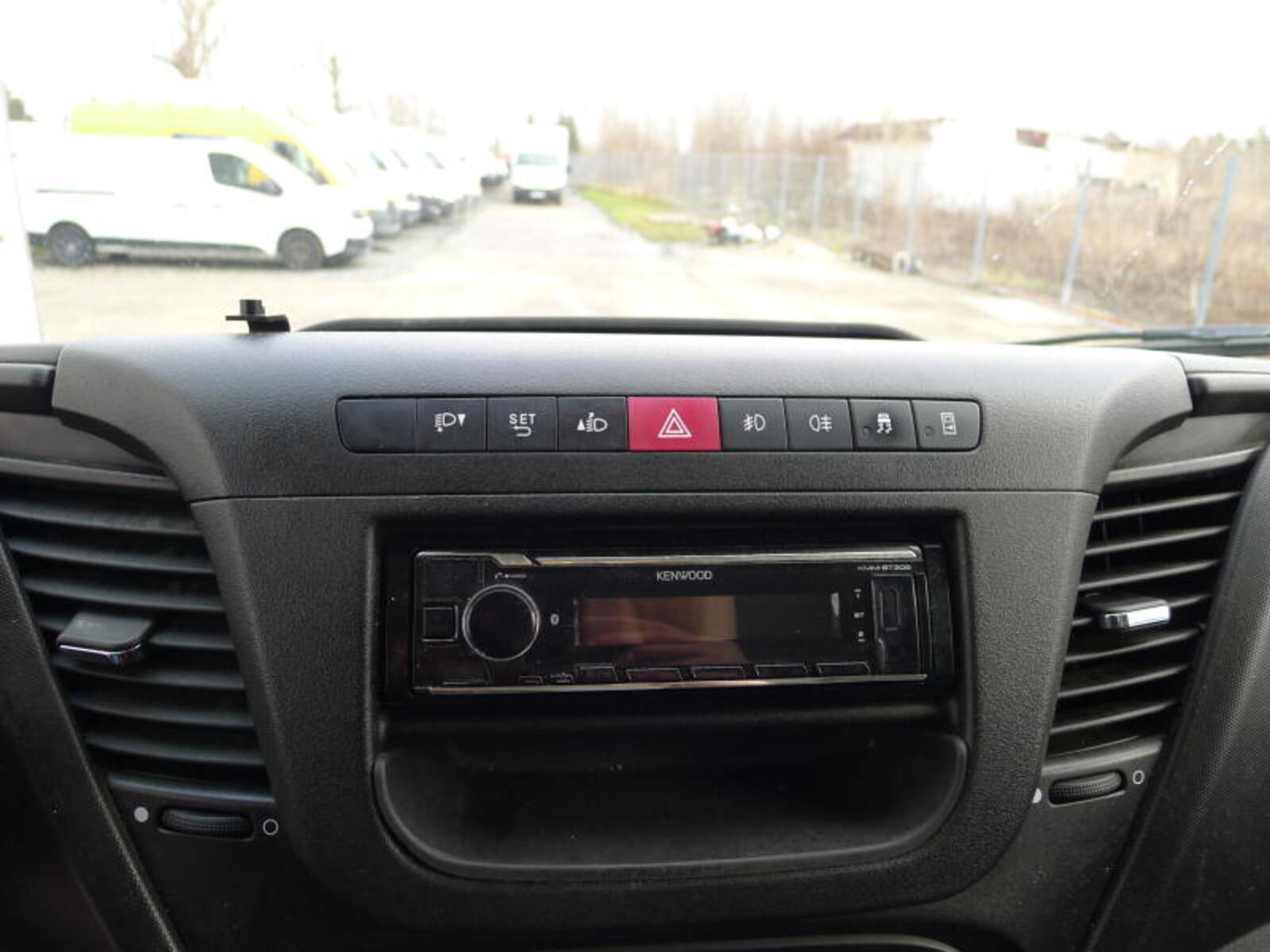 Iveco Daily 12