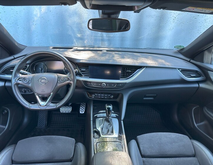 Opel Insignia 18