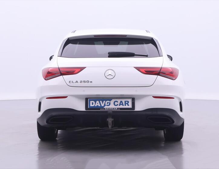 Mercedes-Benz CLA 6