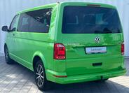 Volkswagen Caravelle 8