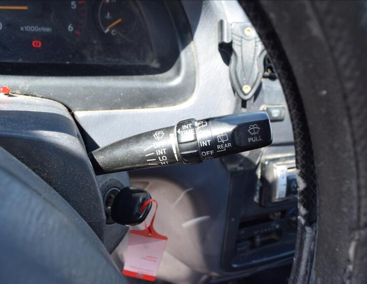 Toyota Picnic 29