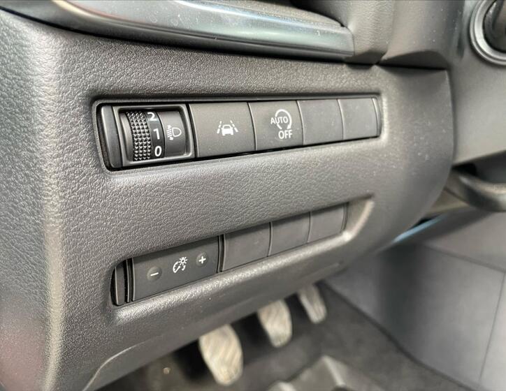 Nissan Qashqai 13