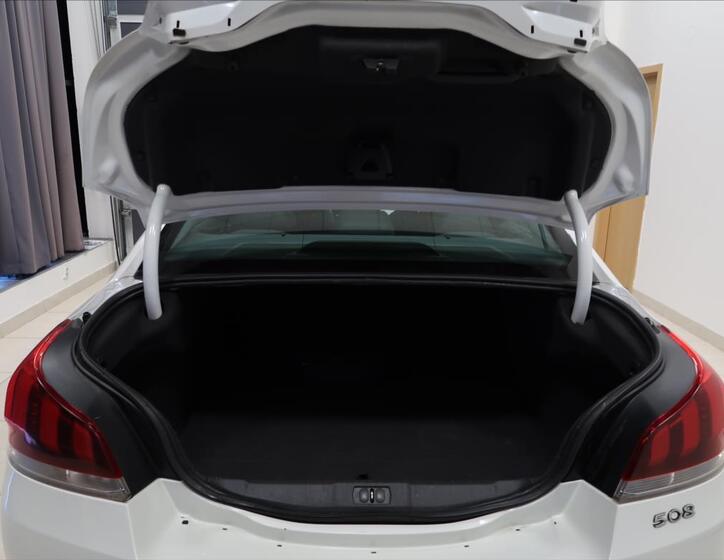 Peugeot 508 9