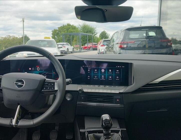 Opel Astra 2