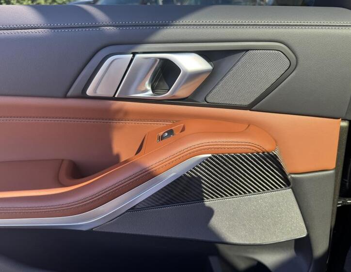 BMW X7 28