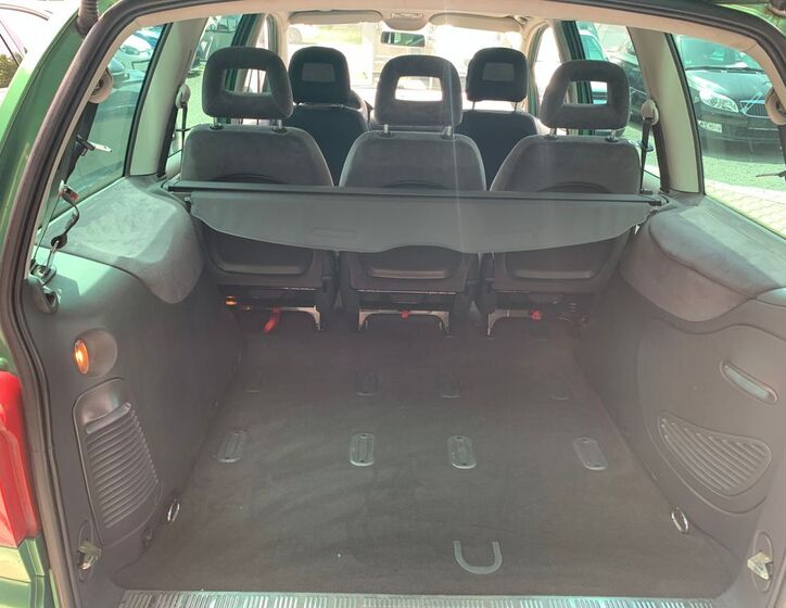 Volkswagen Sharan 22