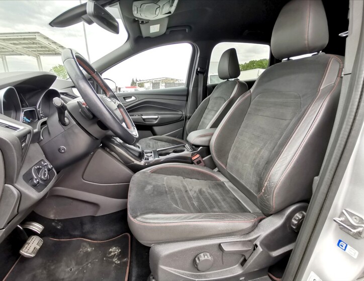 Ford Kuga 5