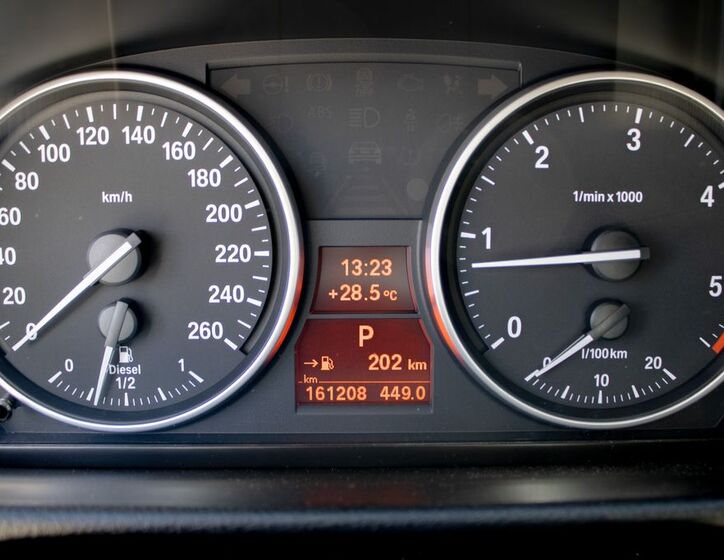 BMW X1 11