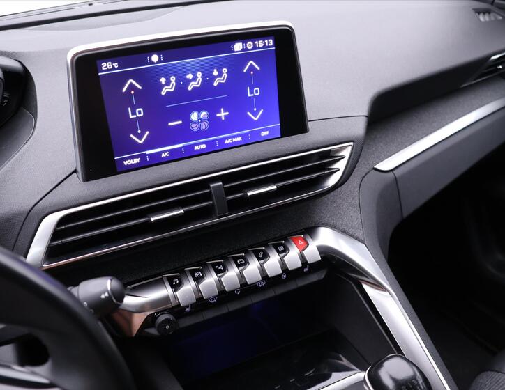 Peugeot 5008 25