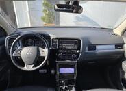 Mitsubishi Outlander 12