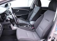 Hyundai i30 10
