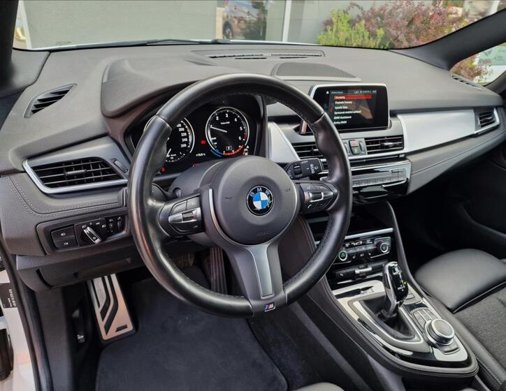 BMW Řada 2 20