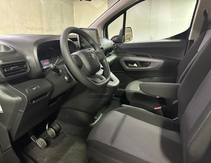 Toyota ProAce City Verso 9