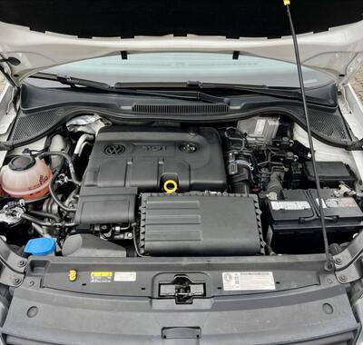 Volkswagen Polo 38
