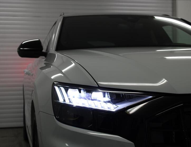 Audi SQ8 51