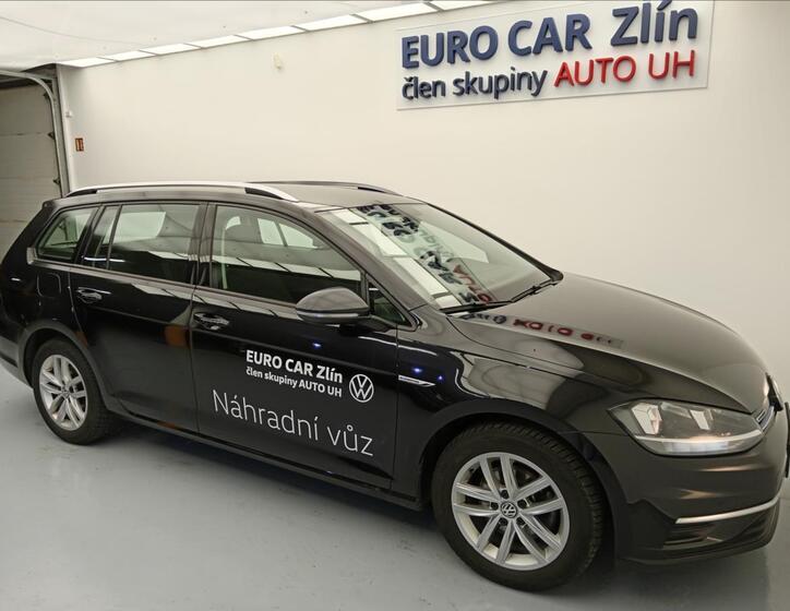 Volkswagen Golf 8