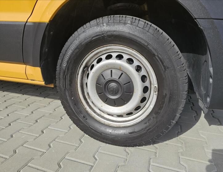Volkswagen Crafter 38