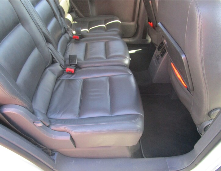 Volkswagen Touran 25