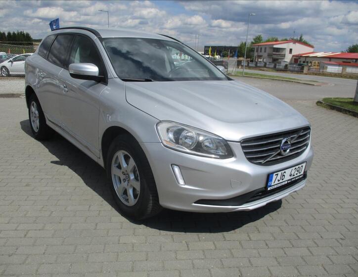 Volvo XC60 6