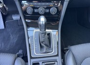 Volkswagen Golf 31