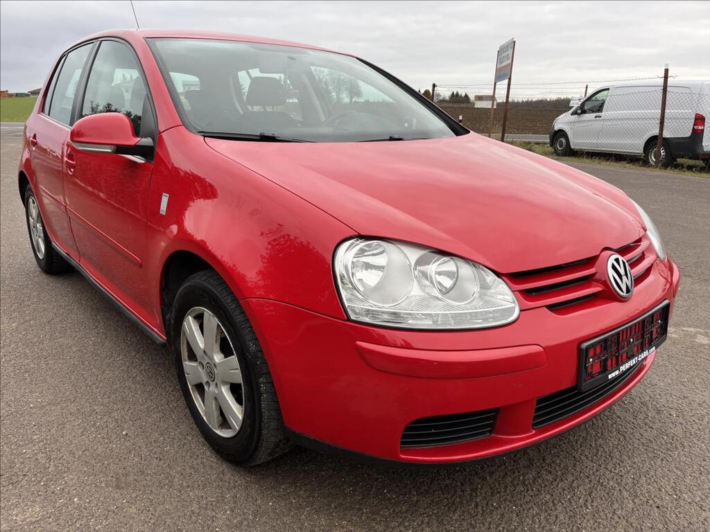 Volkswagen Golf 32
