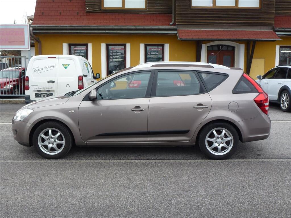 KIA Ceed 8