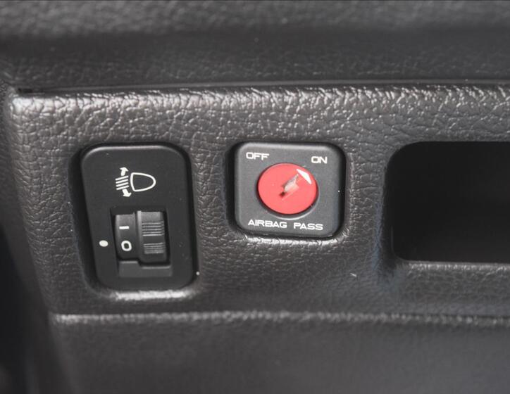 Peugeot 206 31