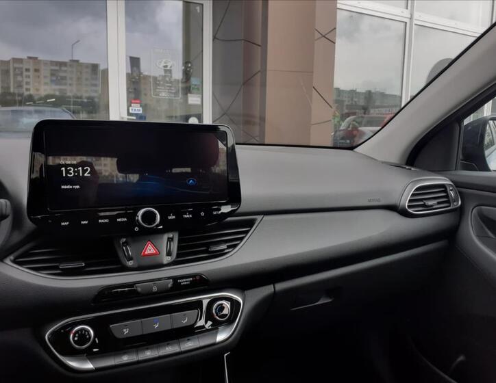 Hyundai i30 6