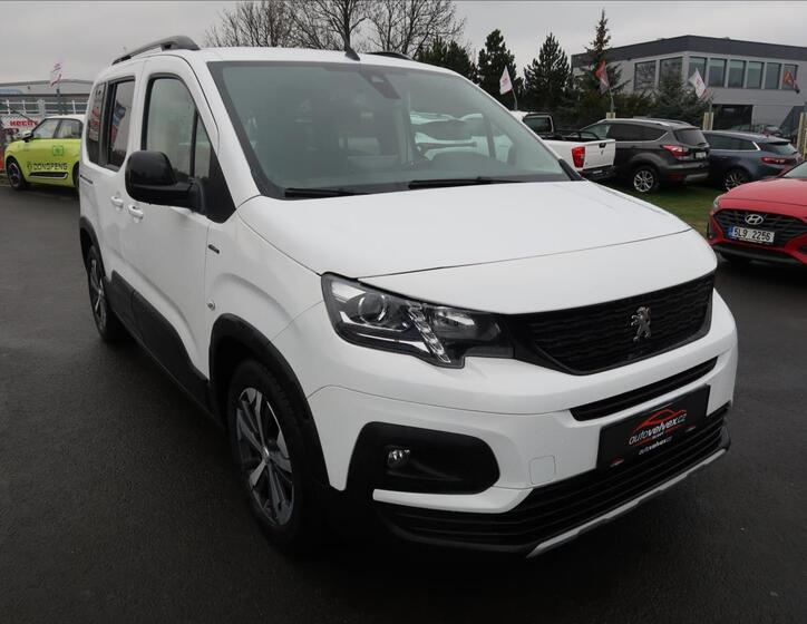 Peugeot Rifter 2