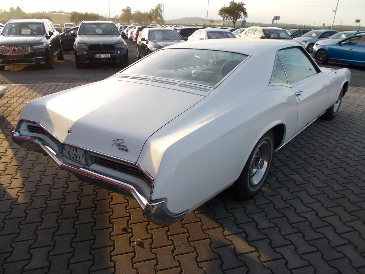 Buick Riviera