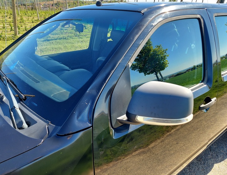 Nissan Navara 5