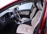 Volvo V60 11