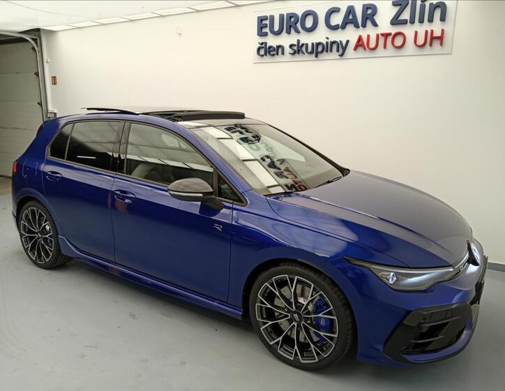Volkswagen Golf 8