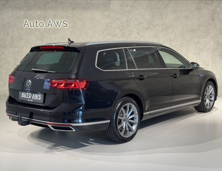 Volkswagen Passat 10