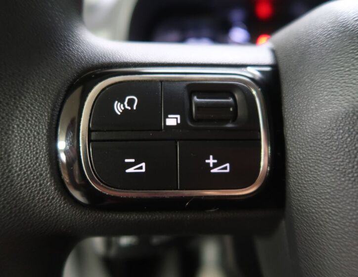 Toyota ProAce 19