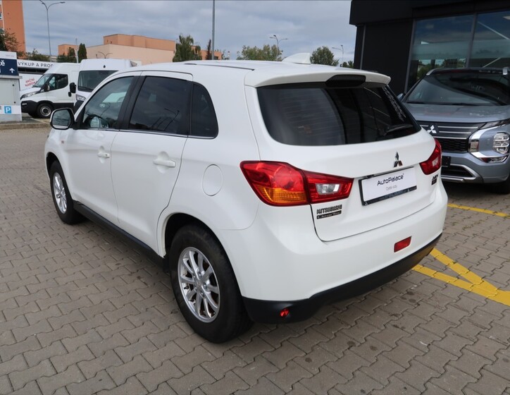 Mitsubishi ASX 6