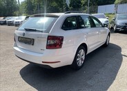 Škoda Octavia 8