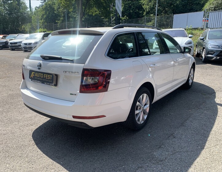 Škoda Octavia 8