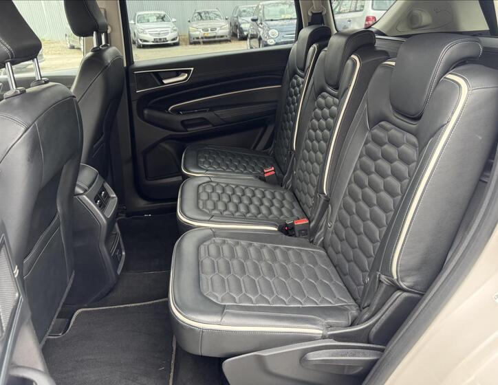 Ford S-MAX 36