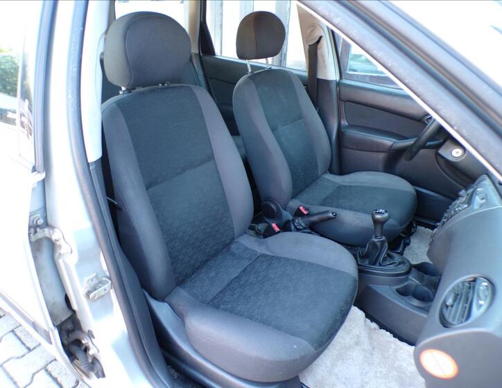 Ford Focus 17