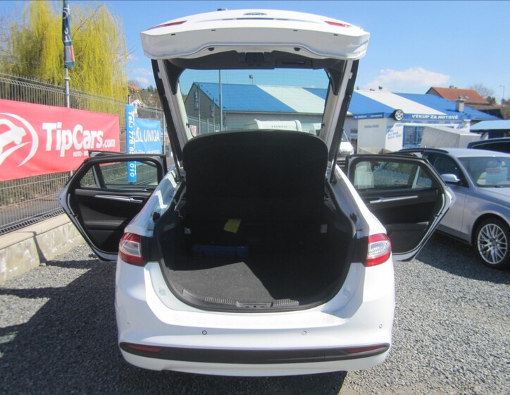 Ford Mondeo 31