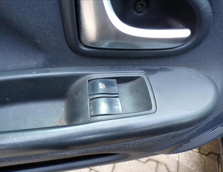 Renault Clio 15