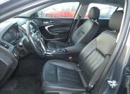 Opel Insignia 9