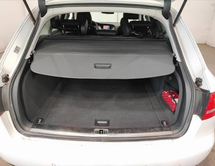 Audi A4 11