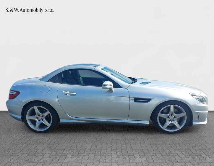 Mercedes-Benz SLK 4