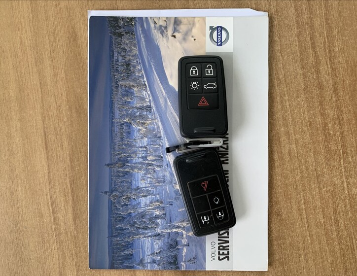 Volvo XC70 18