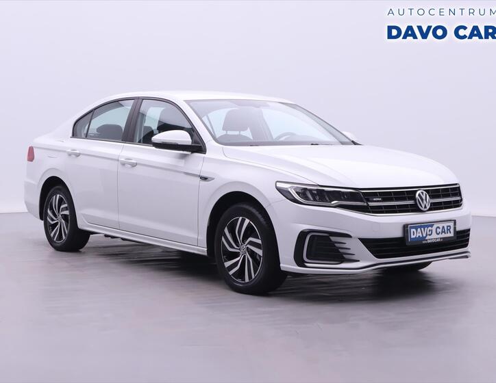 Volkswagen Bora 1