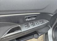 Mitsubishi ASX 9