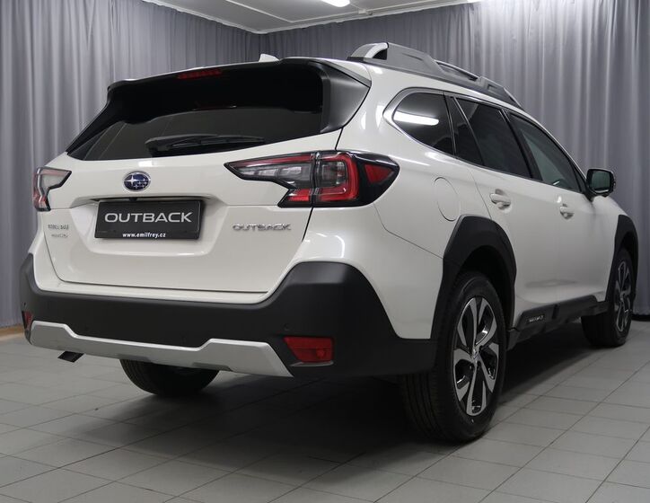 Subaru Outback 5